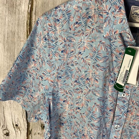Flag and Anthem Printed Short Sleeve Button Down NWT Size L  236 - Picture 5 of 9